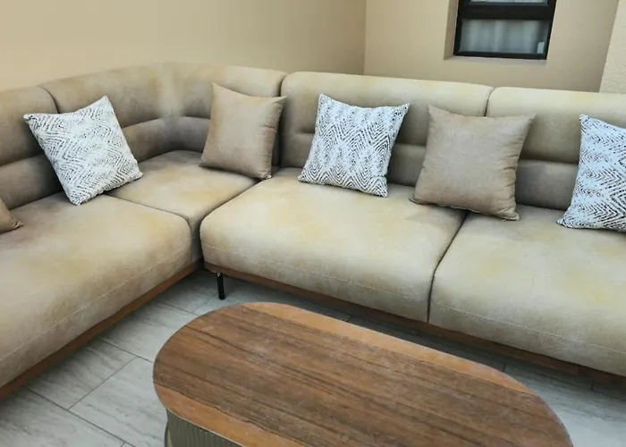 Aldau Heights Apartment *